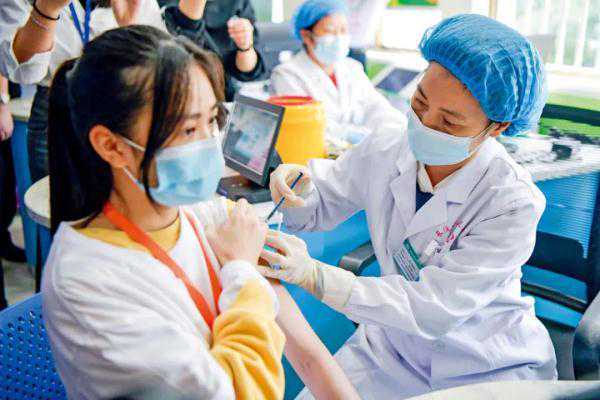 HPV疫苗接种单剂量可行吗？九价疫苗效力如何？ 新冠疫苗有效率