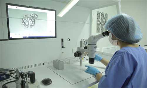 格鲁吉亚2025年哪家医院做二代试管好？试管费用相对哪家更便宜
