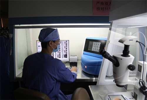 试管辅助孵化容易分裂的原因说明！附试管辅助孵化分裂的利与弊