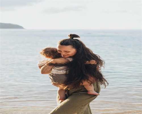 哪些症状能够知晓怀的是女宝宝？分析怀孕长痘生女宝的准确性